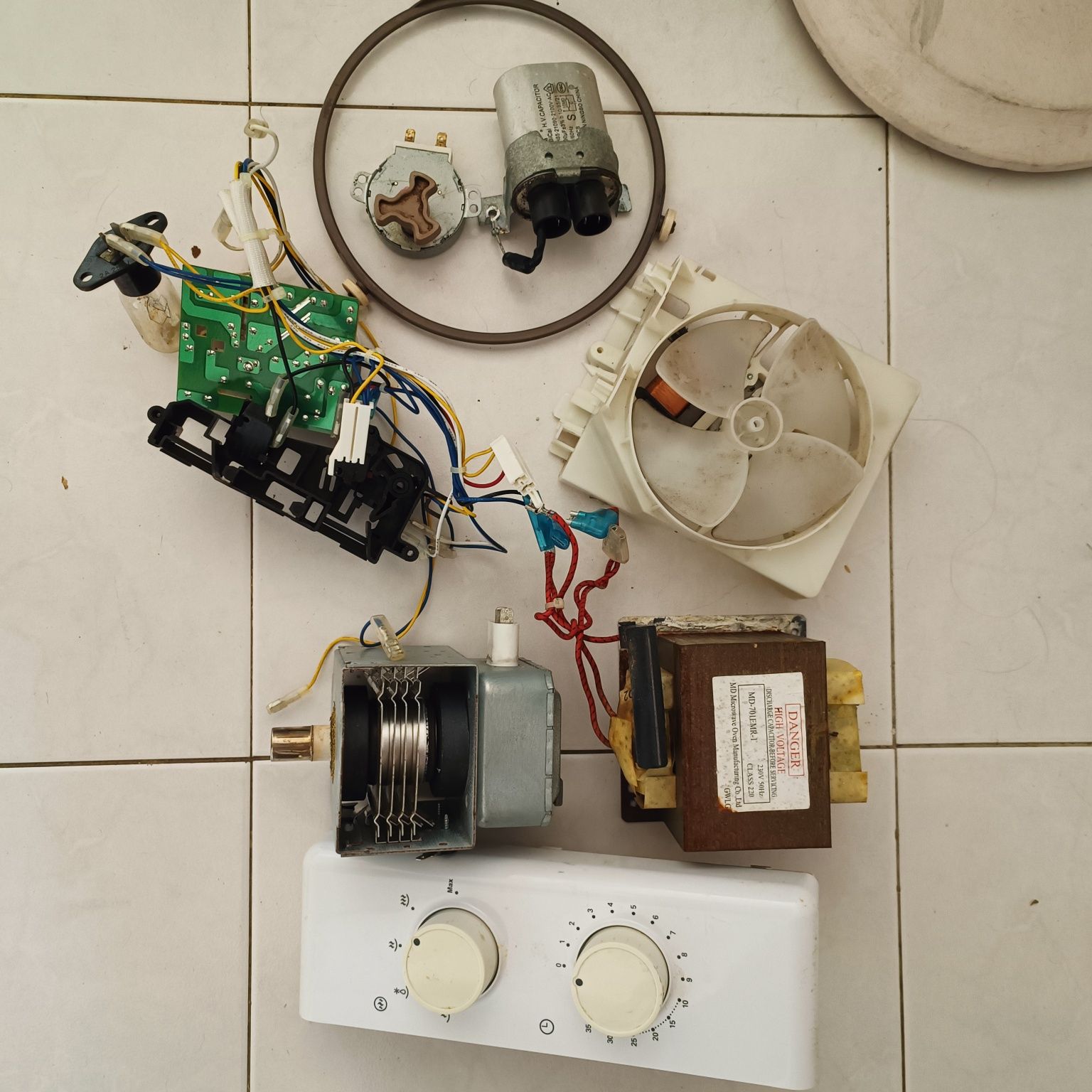 Vendo peças microondas