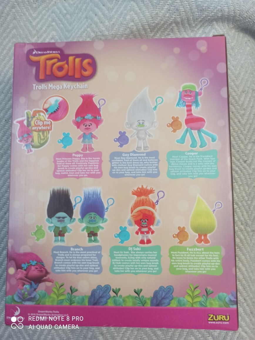 Trolls mega keychain