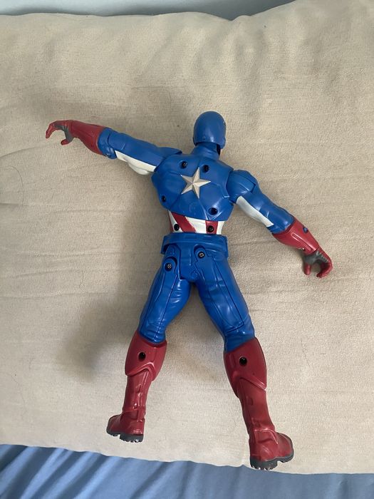 Figurka Kapitan Ameryka