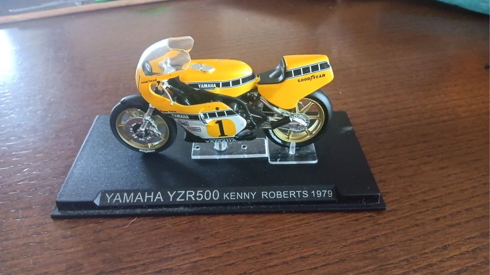 Motas miniaturas