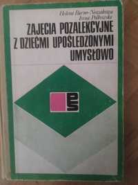 Zajęcia pozalekcyjne z dziećmi upośledzonymi umysłowo. Burno-Nowakowa