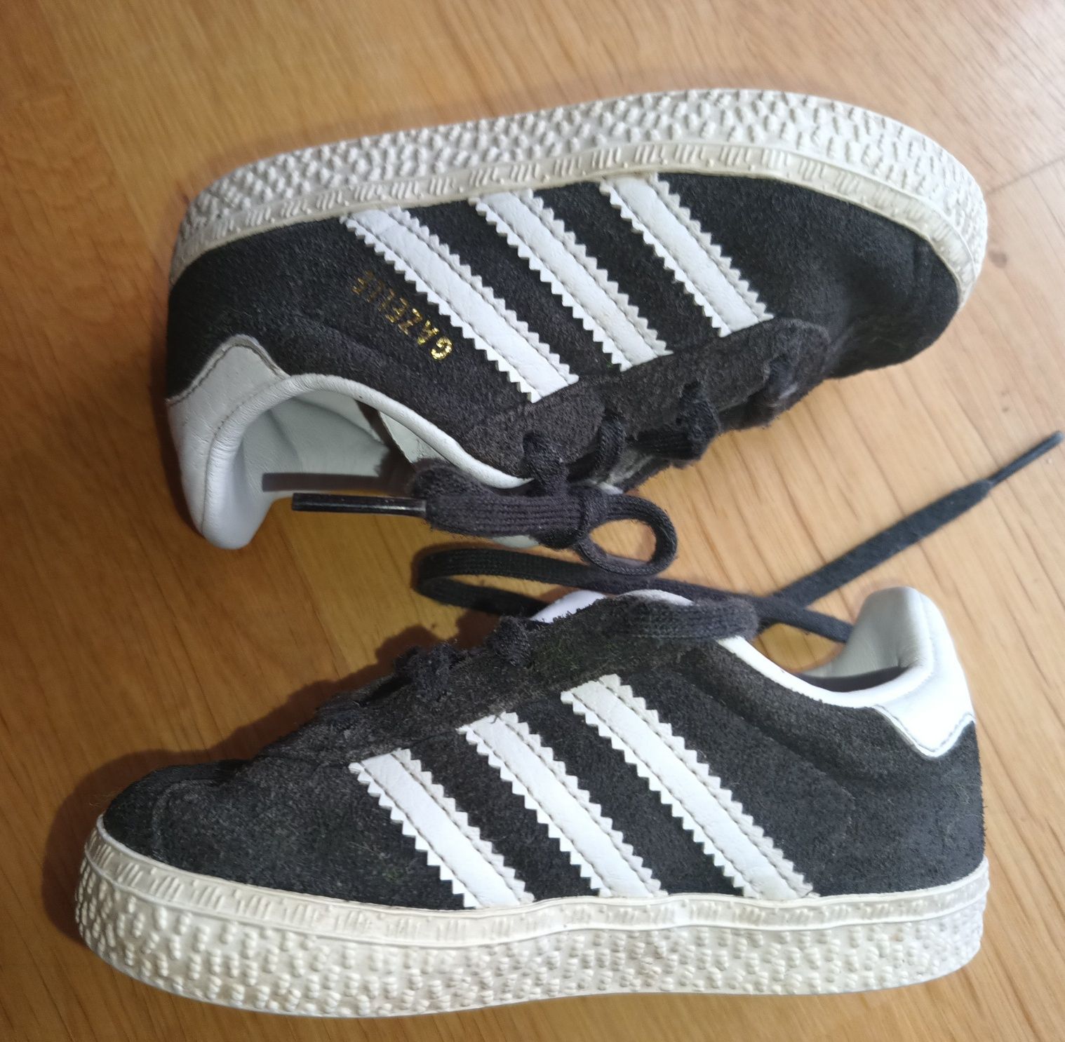 Buty Adidas 21 Gazelle ze skóry skórzane bdb