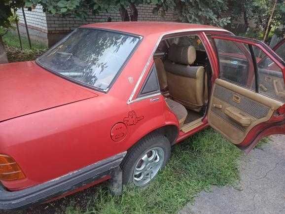 Opel Rekord в хорошем состоянии на газу
