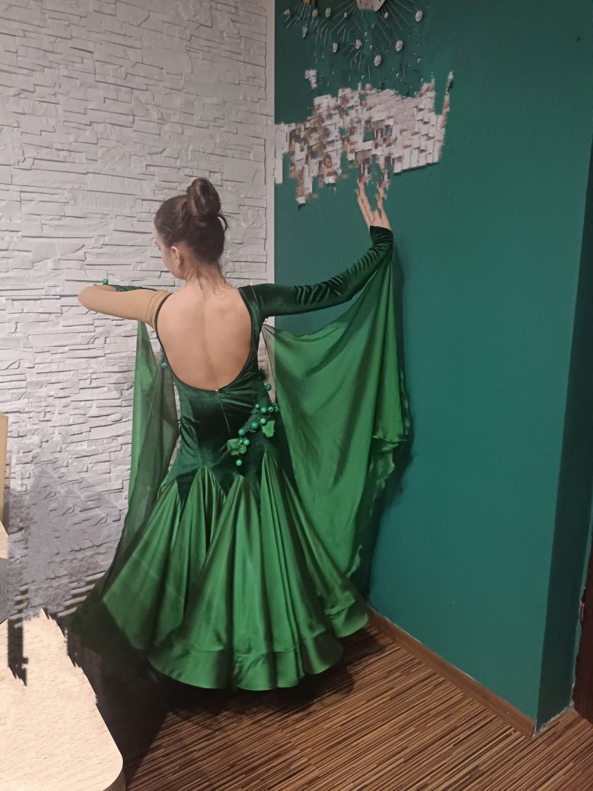 Sukienka do standardu 140 - 152 cm TANIEC TOWARZYSKI