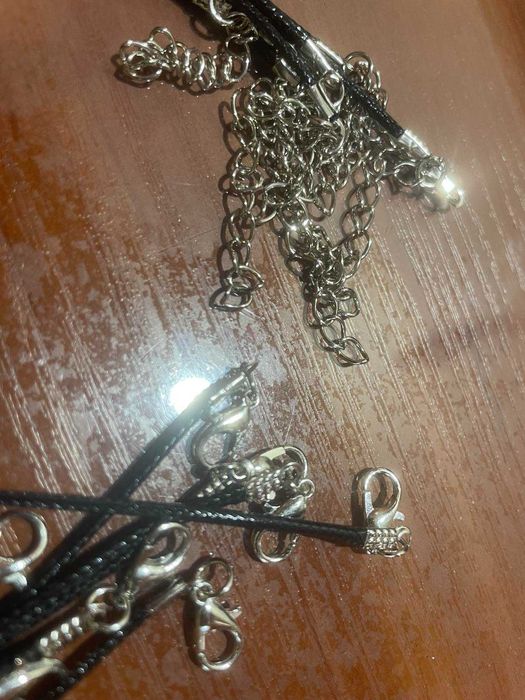 Шнурки черные для подвесок,крестиков 50 см.