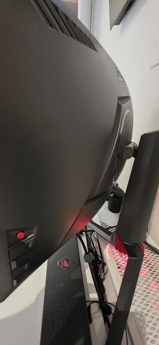 Monitor Asus ROG Strix XG27WQ