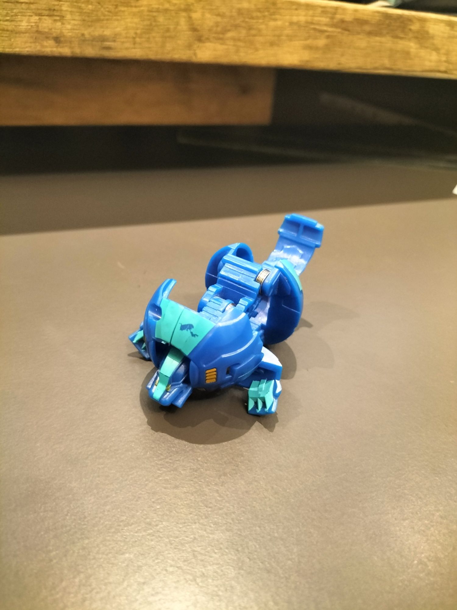 Bakugan  Hydrous