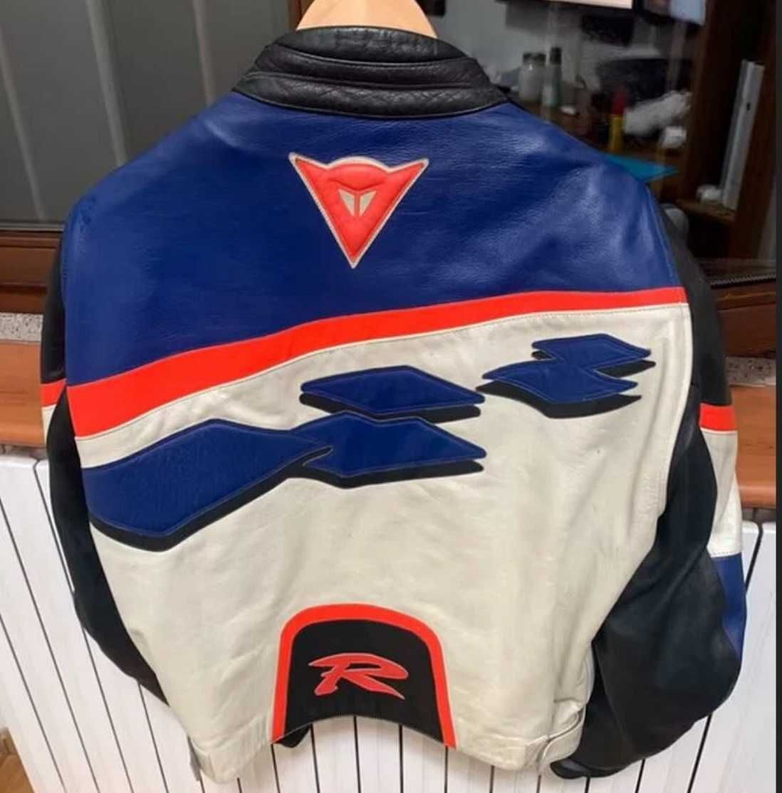 Casaco Dainese moto, em pele. Nr 52. Ótimo estado