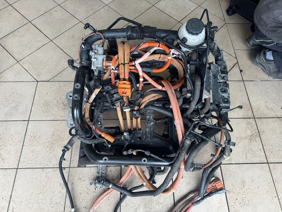 E Sprinter 907 910 osłona silnika kompletna A9103420000