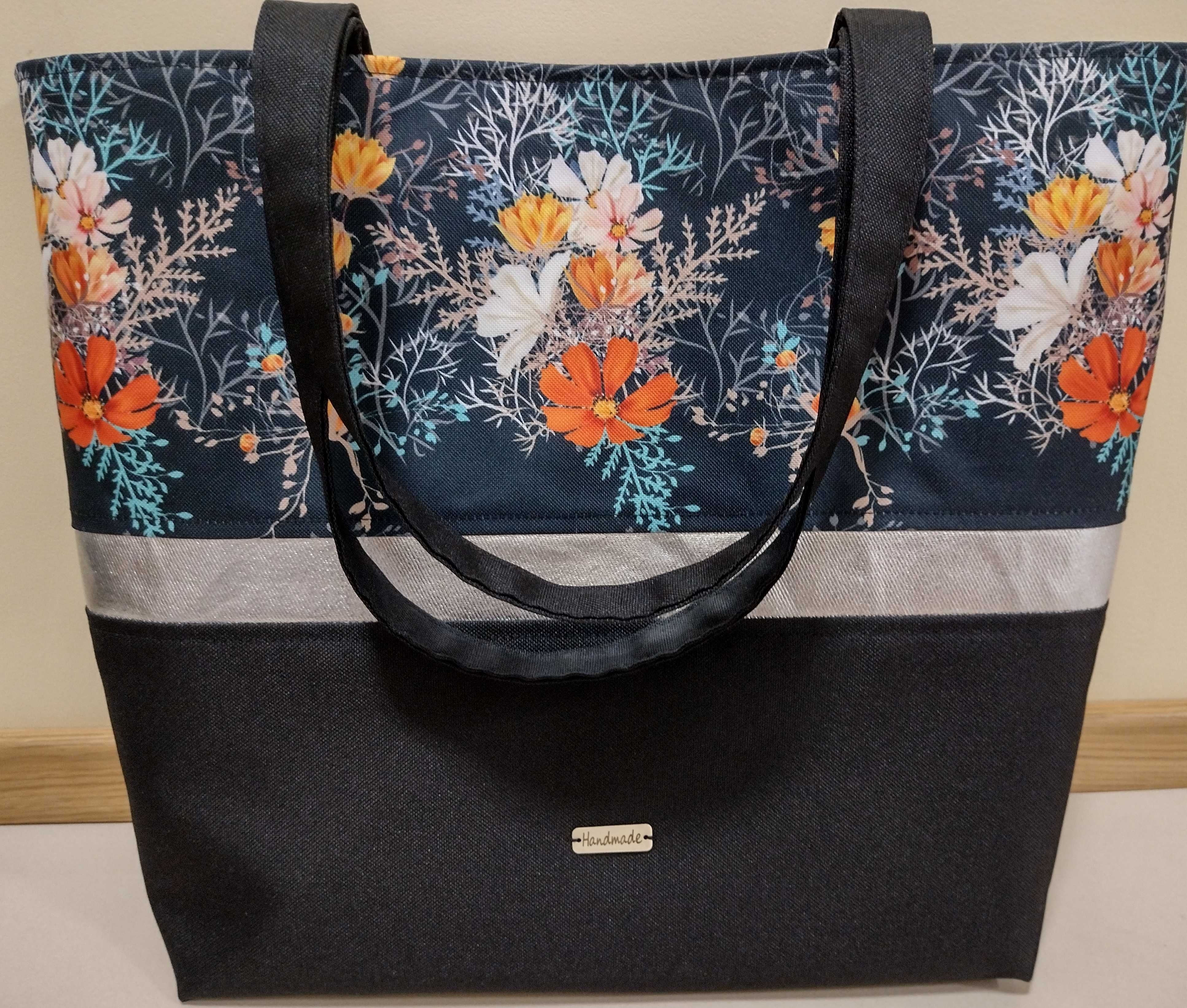 Torebka tote bag czarna w kolorowe kwiaty