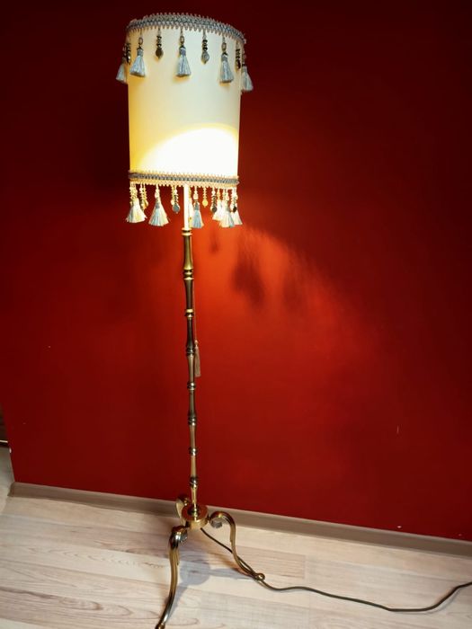 Lampa stojąca złota