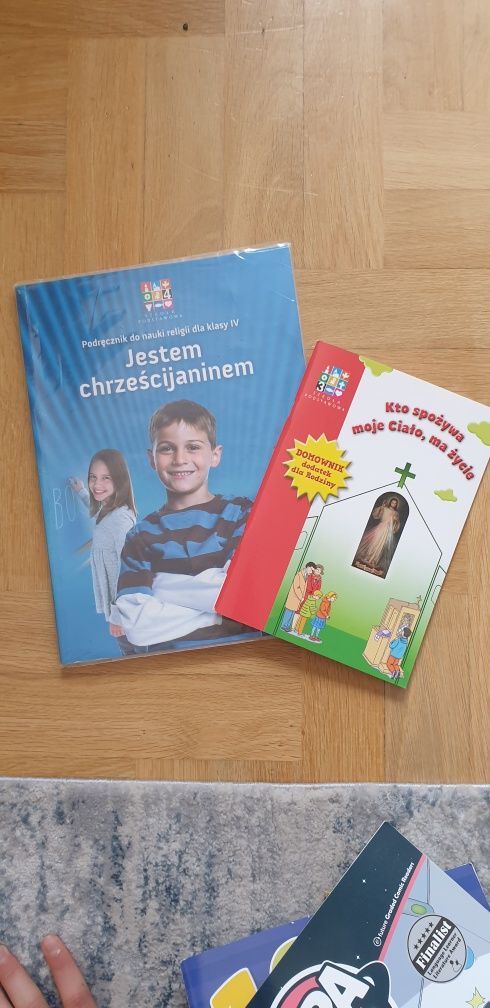 Podręcznik do religii  ,,Jestem Chrześcijaninem" kl. 4+ DODATEK