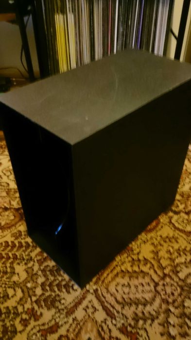 regał  na płyty  vinylowe