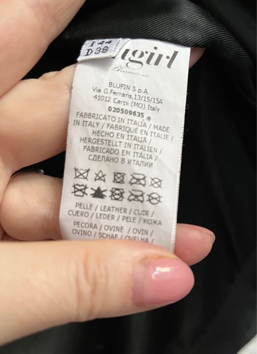 Куртка из натуральной кожи, пуховик, Blumarine, оригинал, S-M