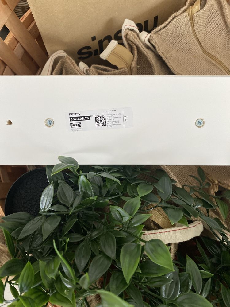 Ikea KUBBIS wieszak z 3 hakami, biały- stan bdb