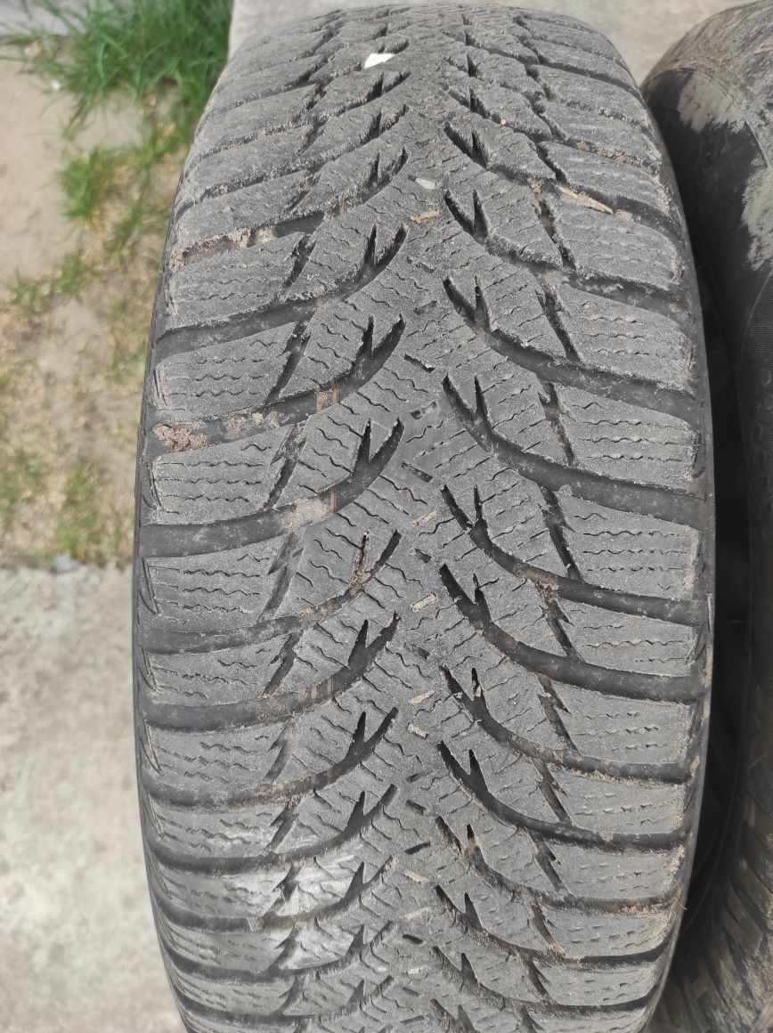 Зимові шини Kumho 195/65 R15 2020 р.