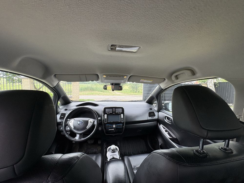 Nissan Leaf 2014