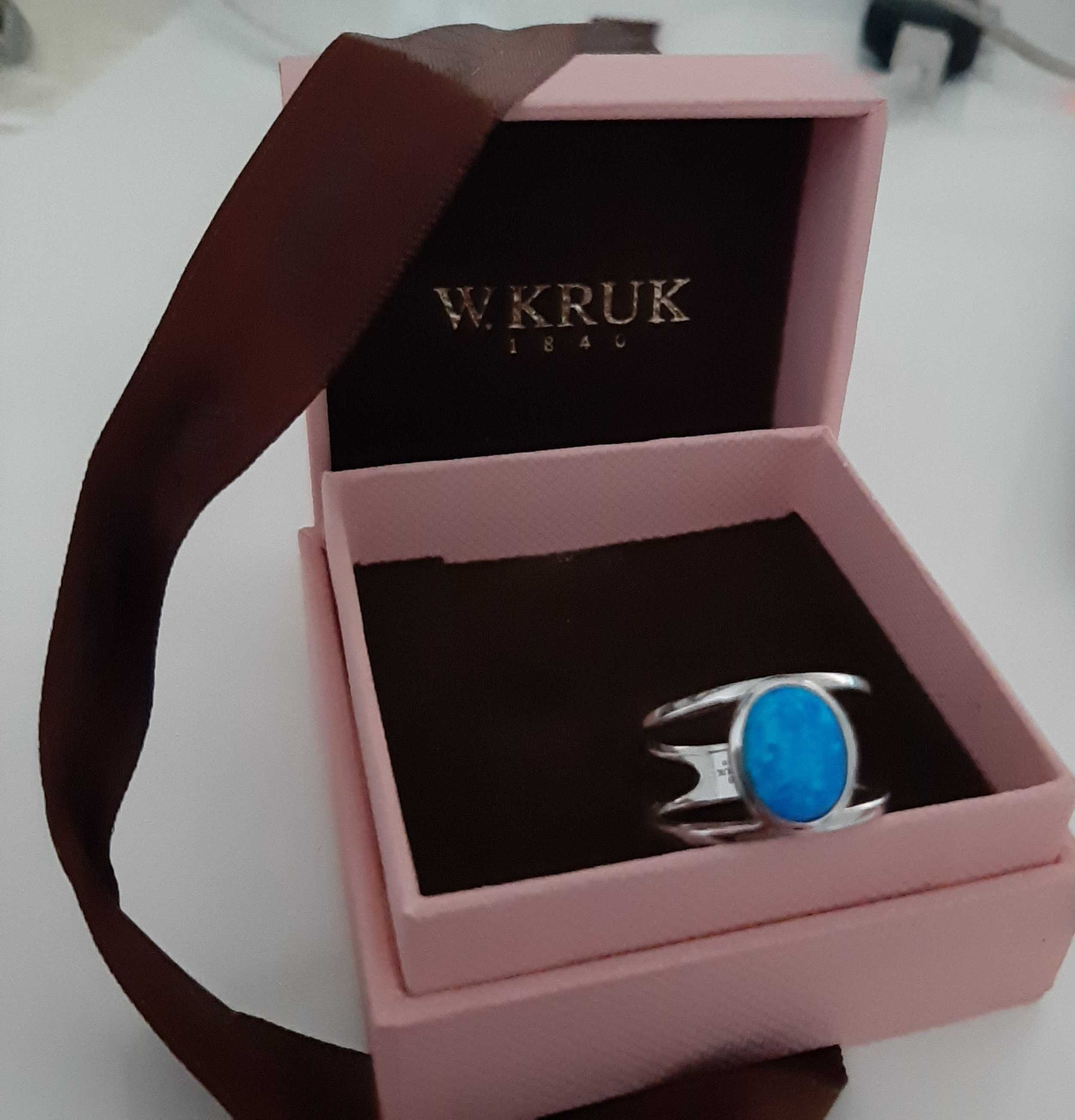 W.Kruk srebrny piękny pierścionek