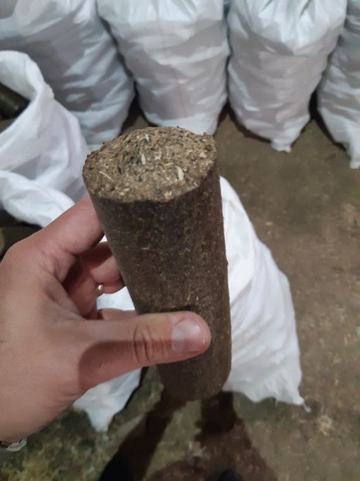 Брикети паливні тривалого горіння