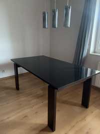 Stół rozkładany z czarnego szkla - firmy Paged - używany