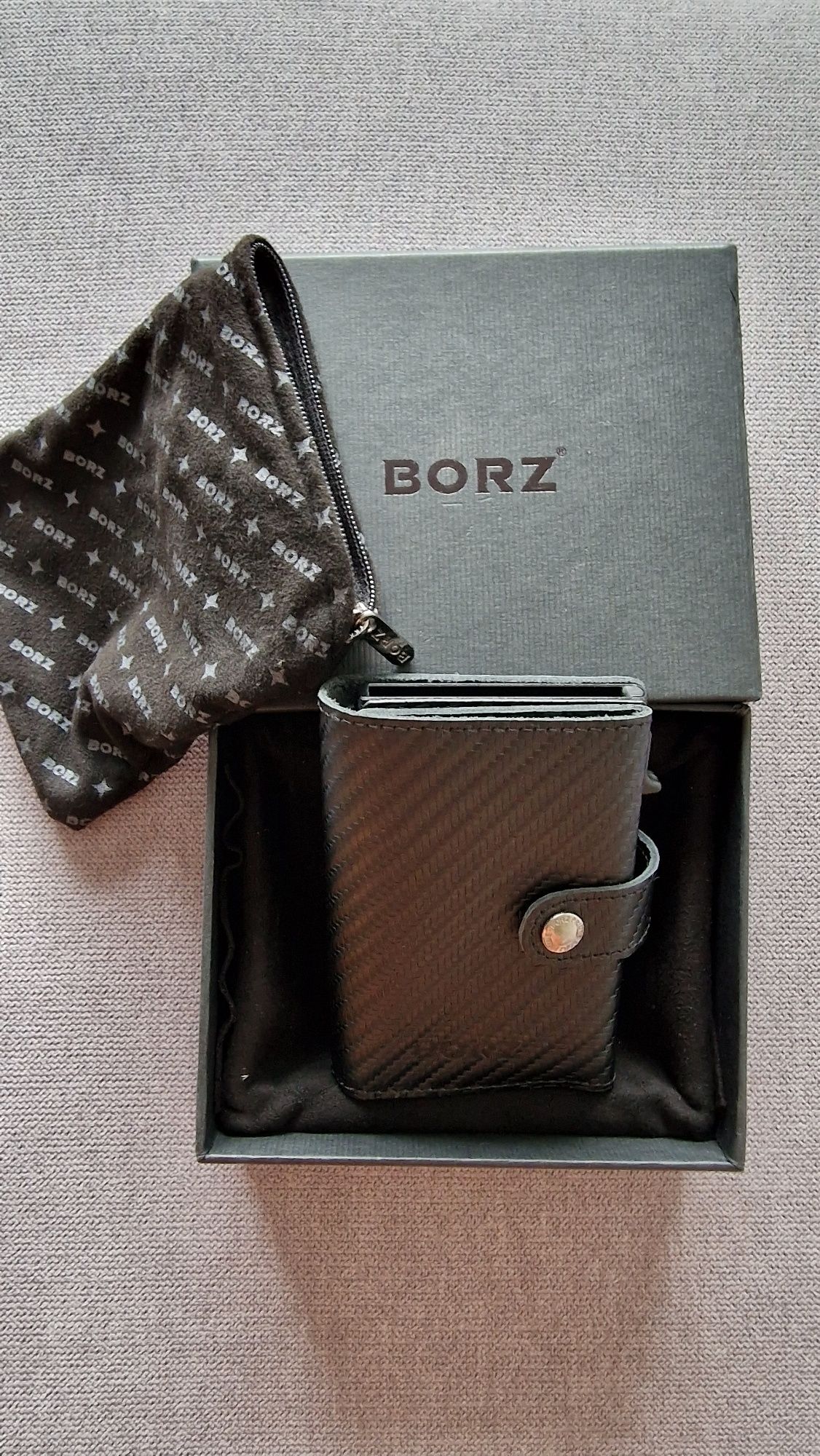 Portfel/secrid card BORZ/wallet mini ochrona