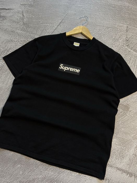 Футболка Supreme розмір L-XL
