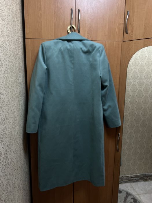 продам пальто в ідеальному стані