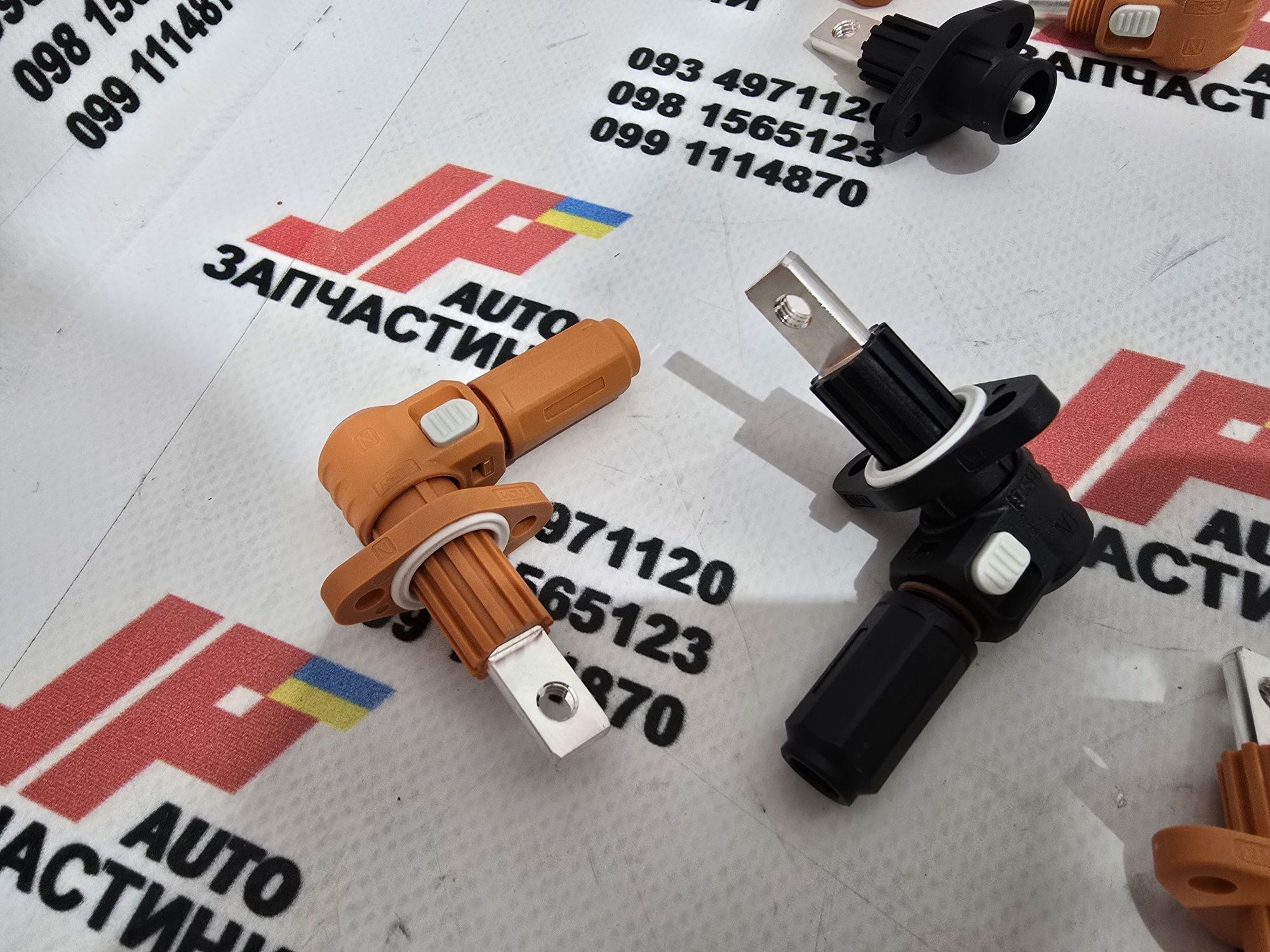Клеммы для аккумулятора lifepo4 70A проходные, корпусные медь лужёная