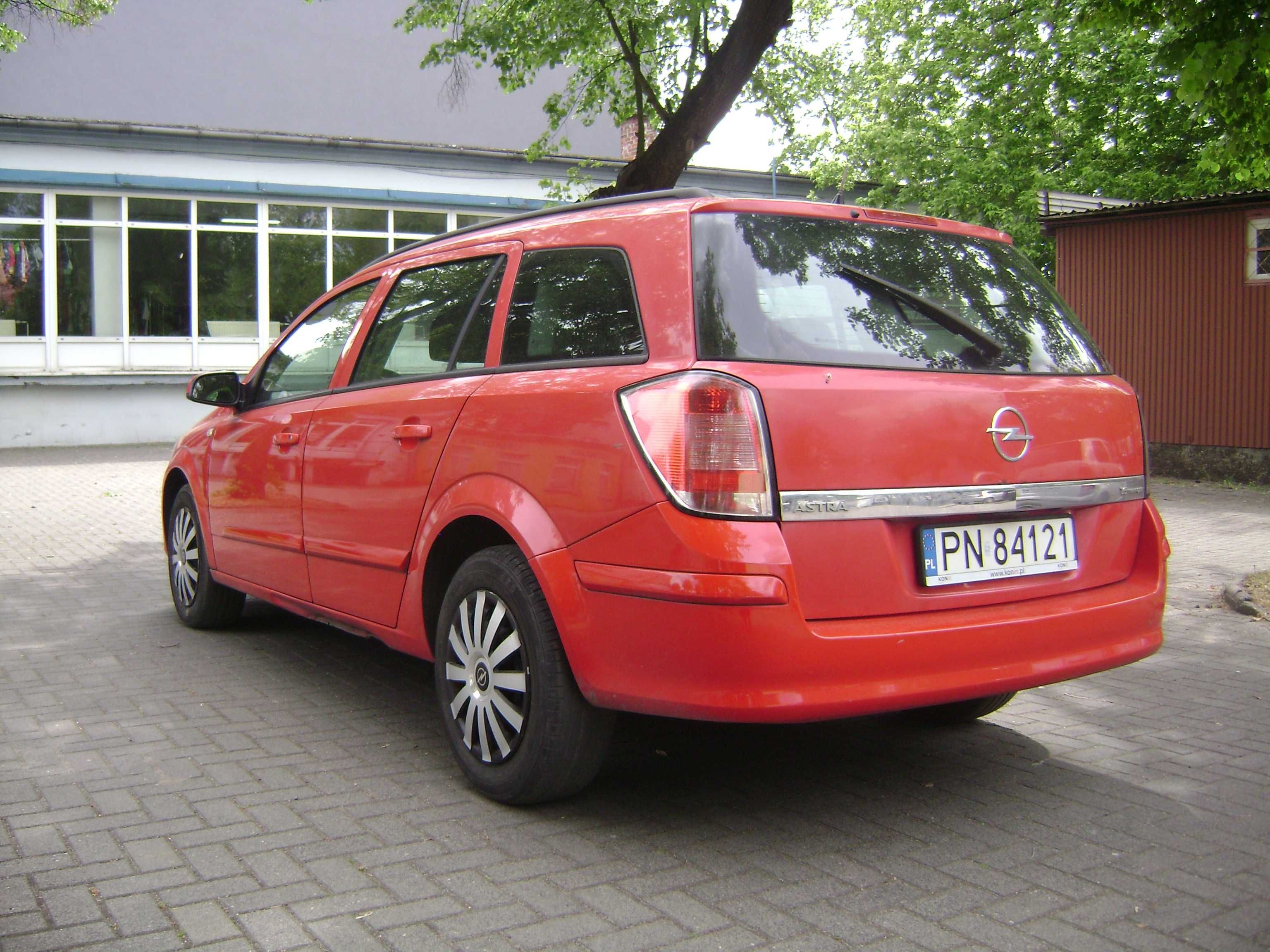 Opel Astra bardzo ładny i sprawny samochód