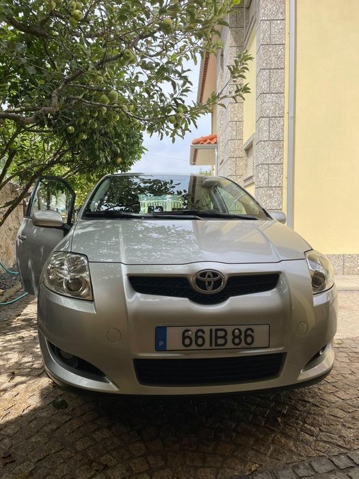 Toyota auris D-4D 1.4 Sol