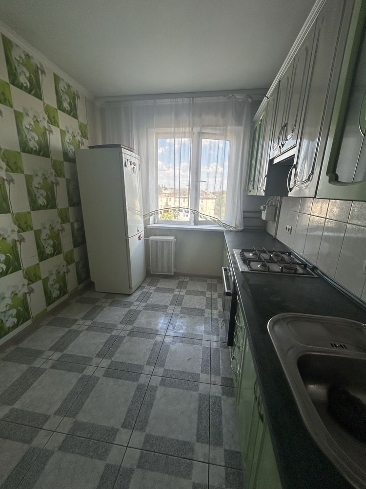 Продаж 3-кімнатна ДНС Біла Церква