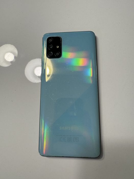 Продам Samsung A71 6/128 в хорошому стані