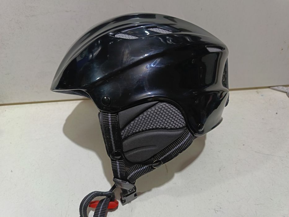 Kask narciarski UVEX junior rozmiar S 55/56 cm