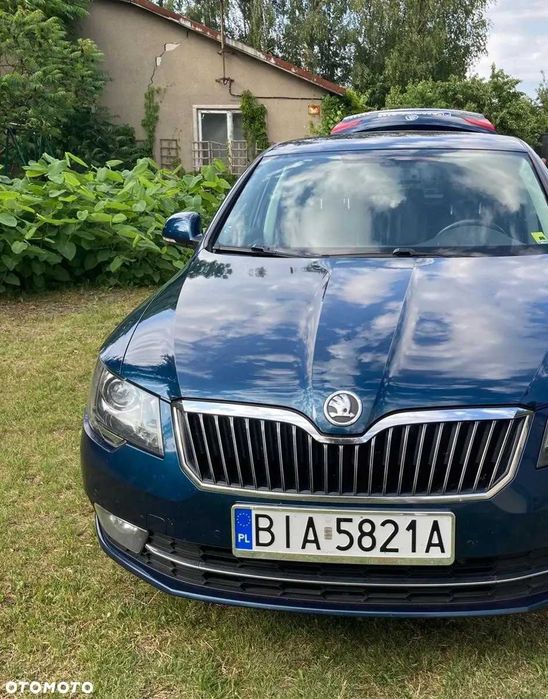 Skoda Superb komfort i elegancja