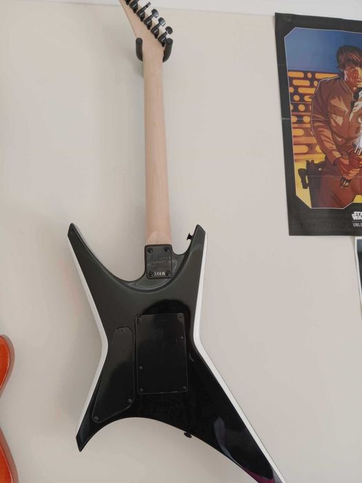 Jackson JS32 FR, Ace Pro FR, Blackstar Silverline, Boss ME-90