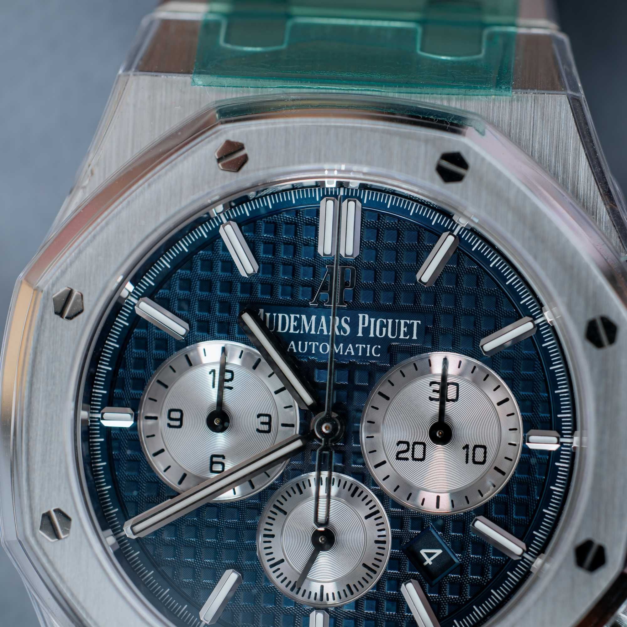 Audemars Piguet Royal Oak Chronograph | Full Set | Brand New