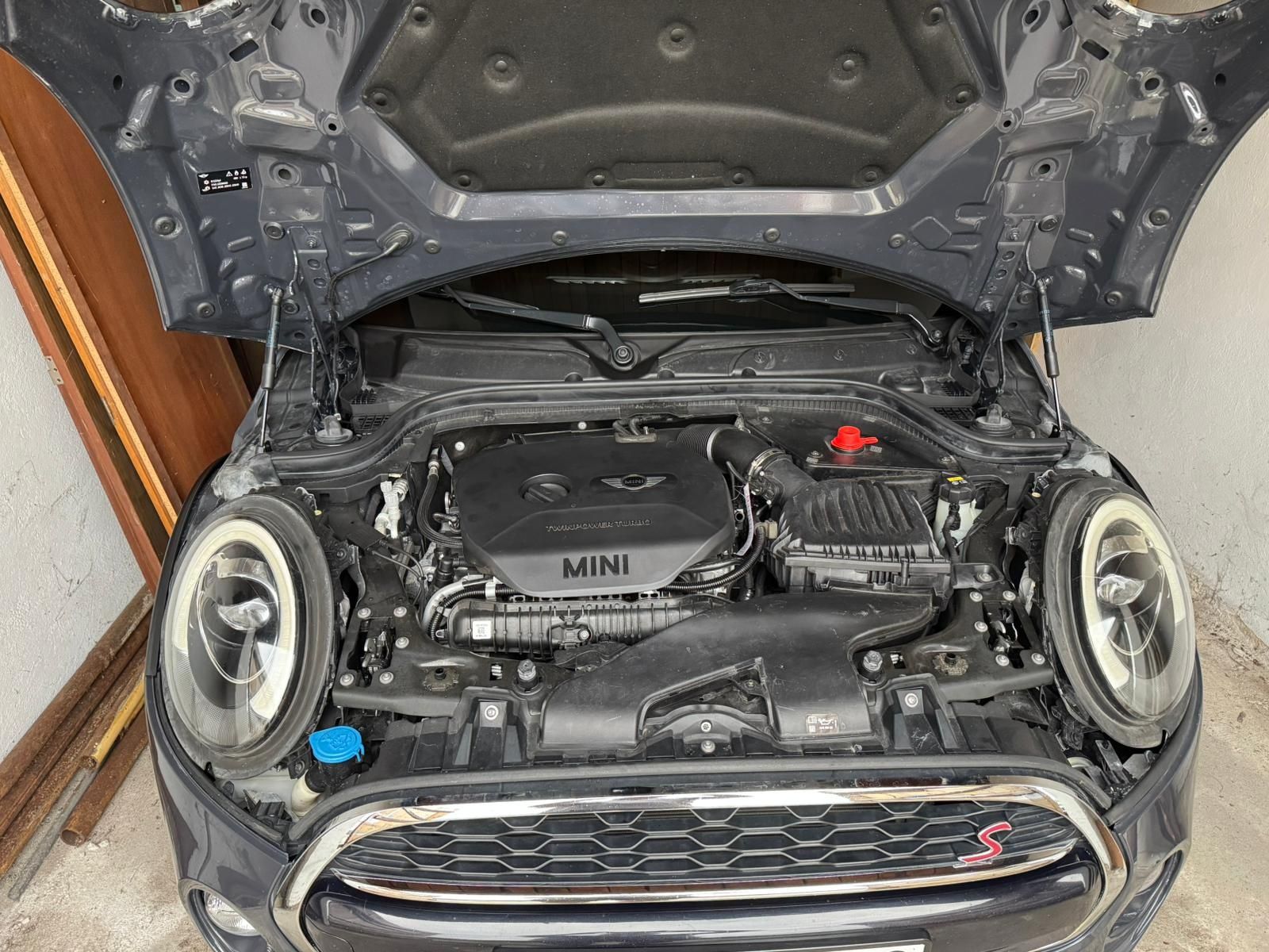 Mini Cooper S, pakiet JCW