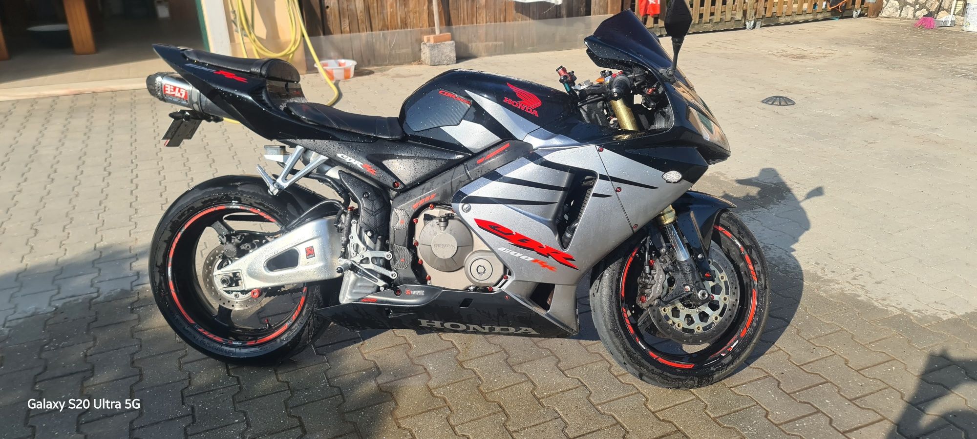 Honda CBR 600RR (2005)