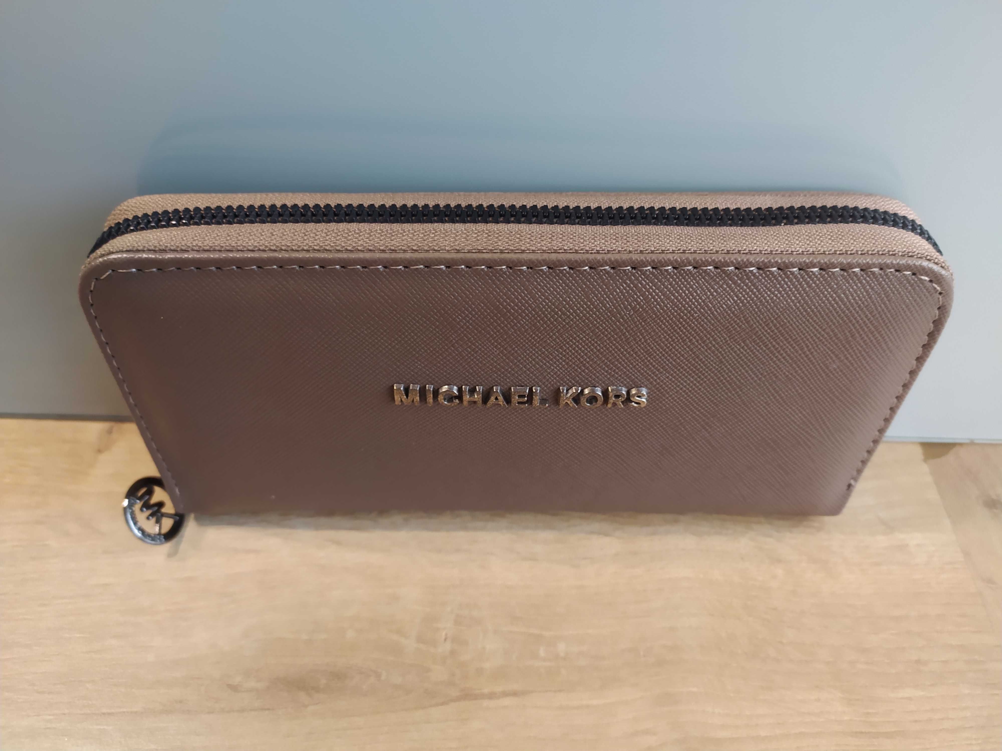 Nowy portfel Michael Kors