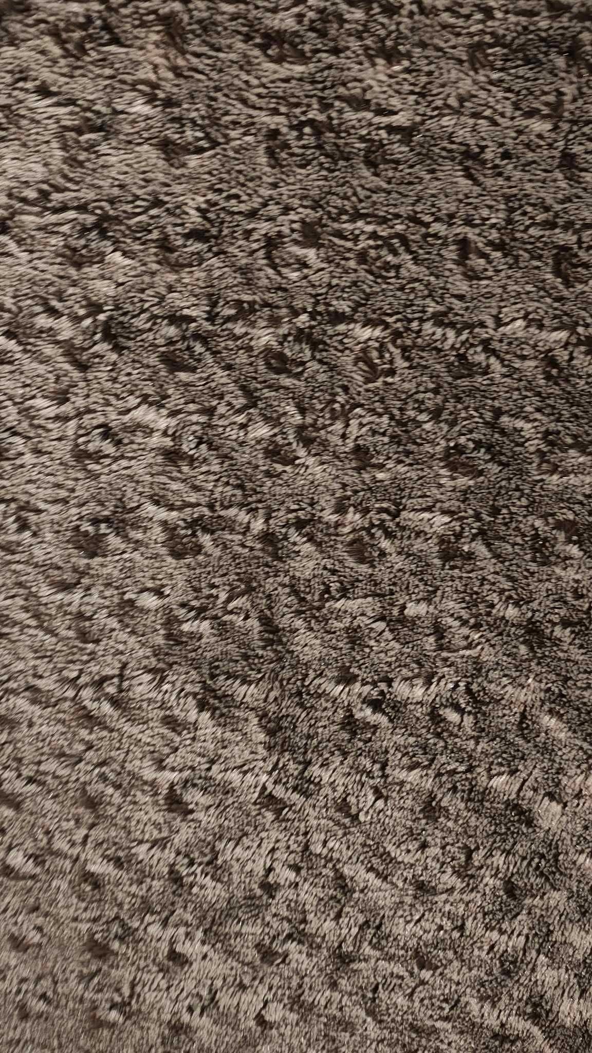 Narzuta futrzana pluszowa szara stylowa ciepła