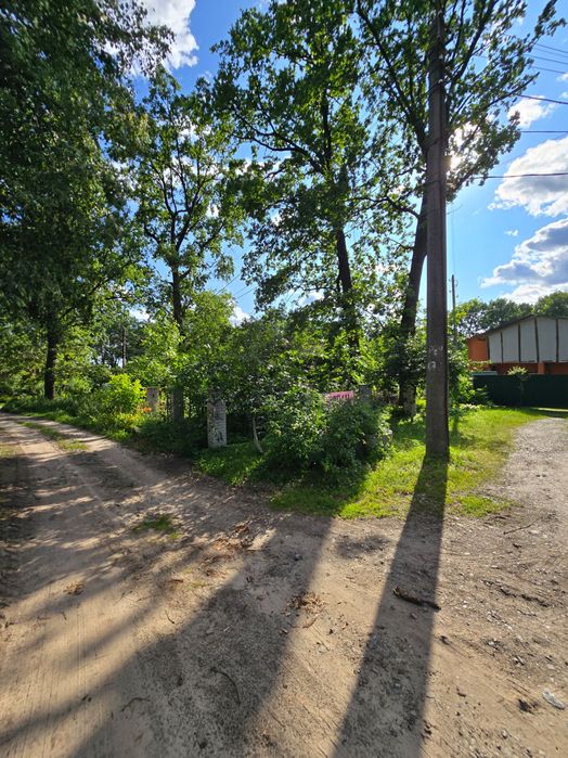 Буча, 12 соток, Києво-Мироцька, асфальт, комунікації все є.