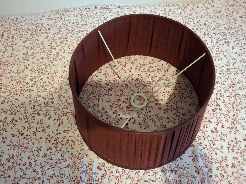 Abajour Bordeaux em tecido