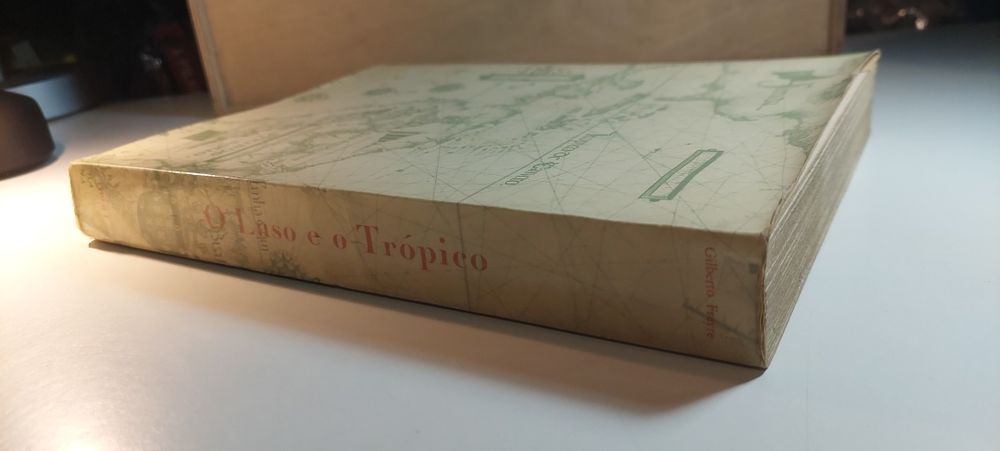 O Luso e o Trópico - Gilberto Freyre (1961)