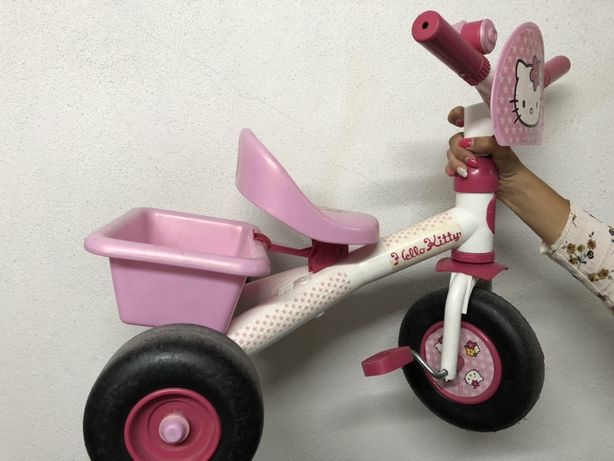 Triciclo Hello Kitty