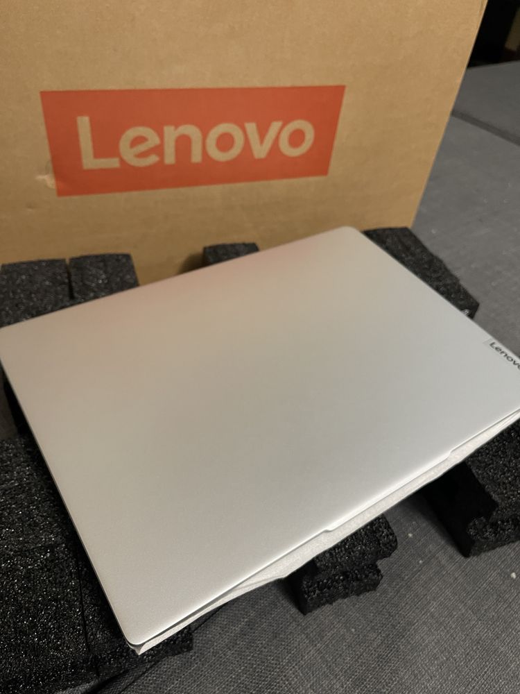 Lenovo IdeaPad Slim 5 Novo