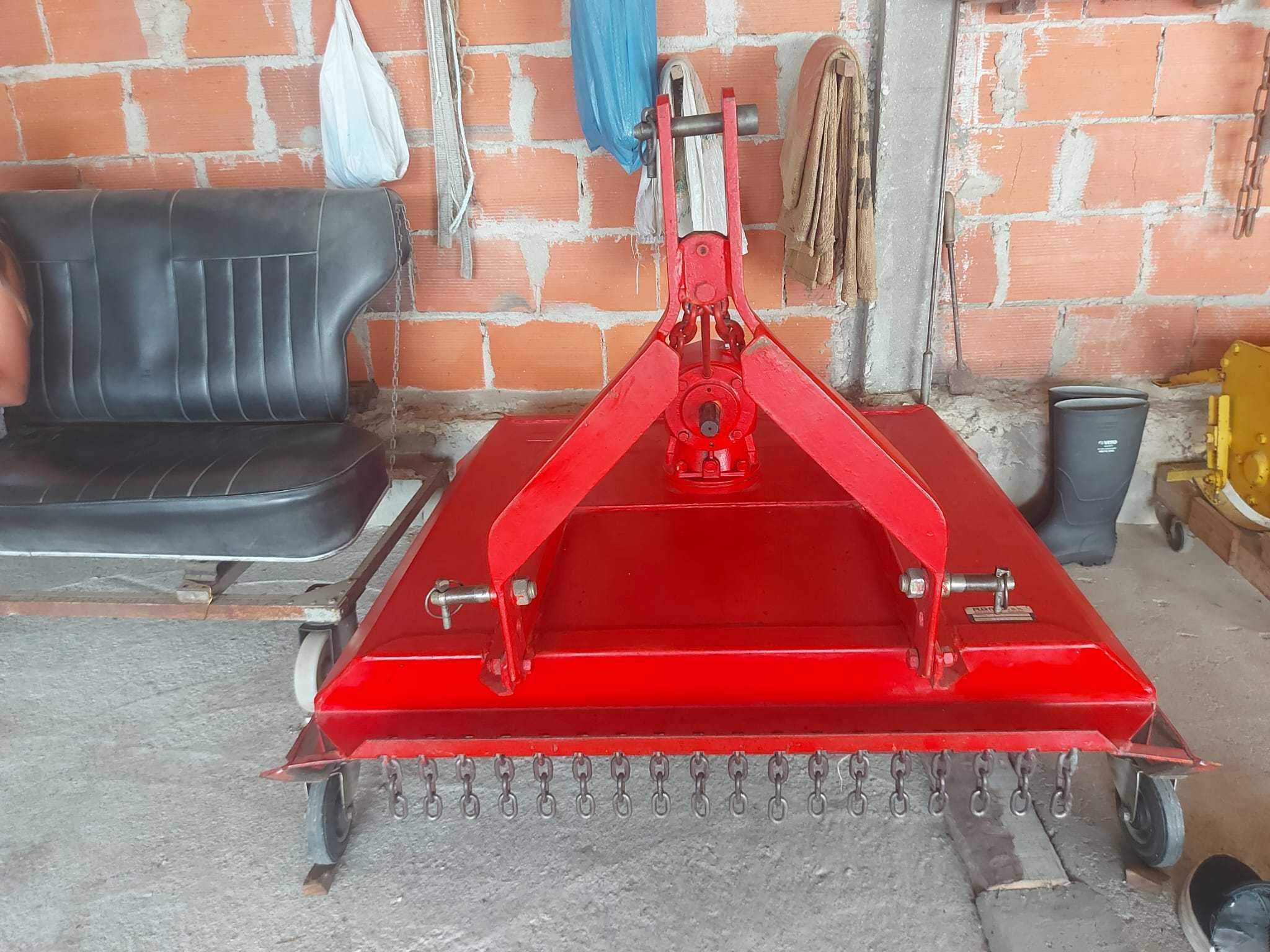 Trator Yanmar 246D - Óptimo estado