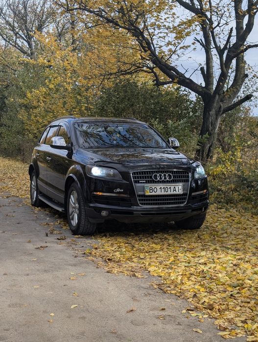 Продам Audi Q7 2008 року
