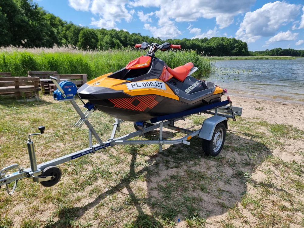 Wypozyczalnia skuterow wodnych Sea Doo Spark Trixx