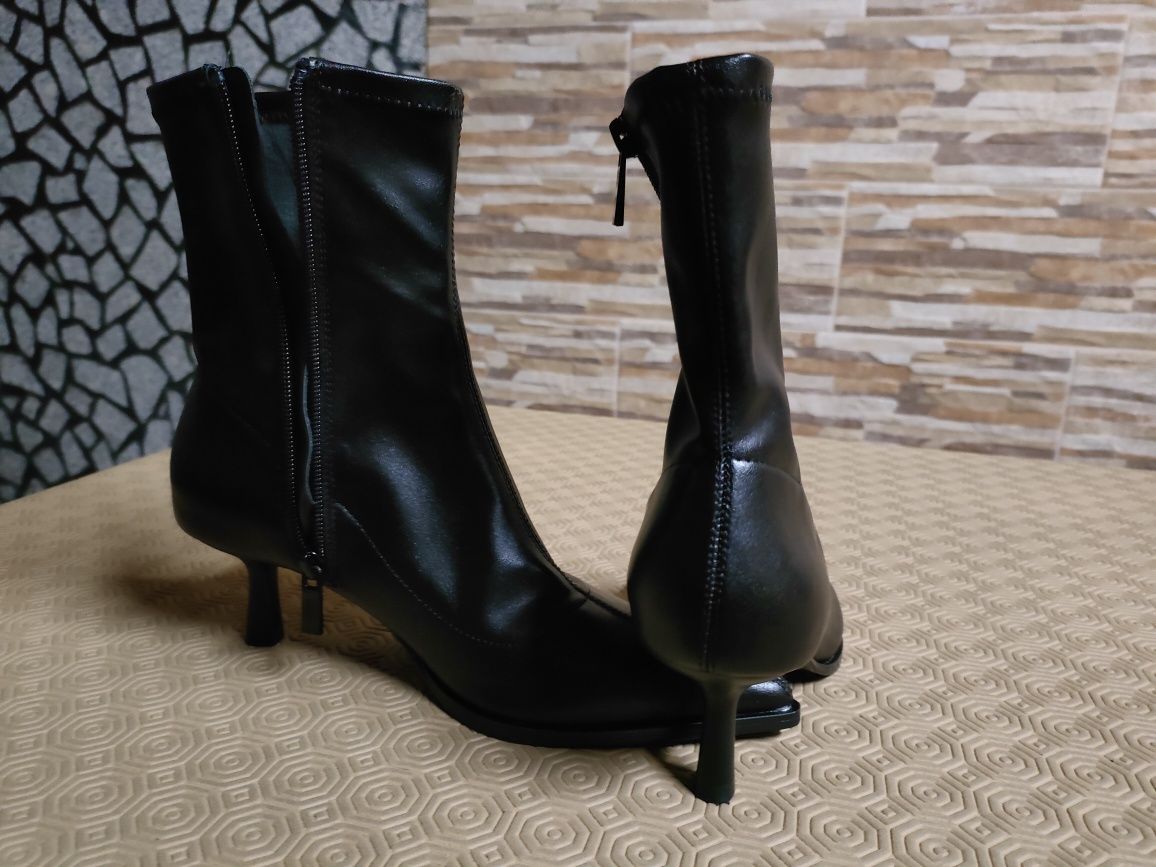 Botins pretos n°36