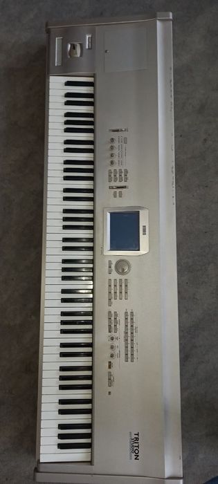 Korg Triton Studio 88